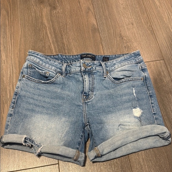 💚 Lucky Brand | The Roll Up - Light Blue Jean Shorts - distressed wash - 6 /28 - Picture 1 of 5
